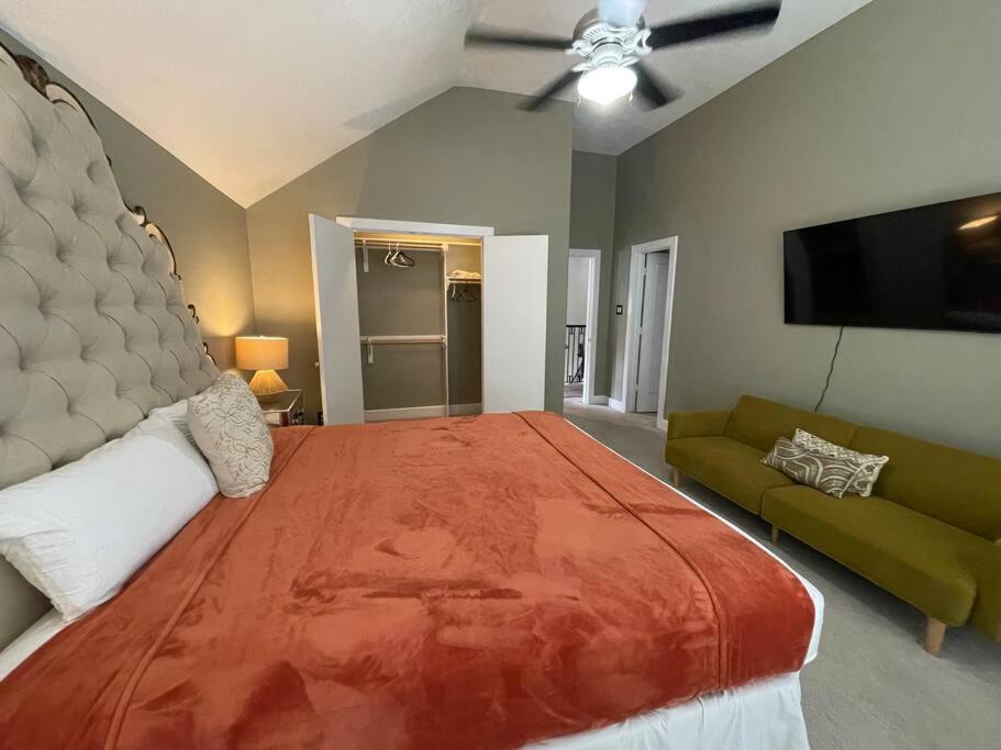 Wanderlust Villa Near Galleria Mall Хюстън Екстериор снимка